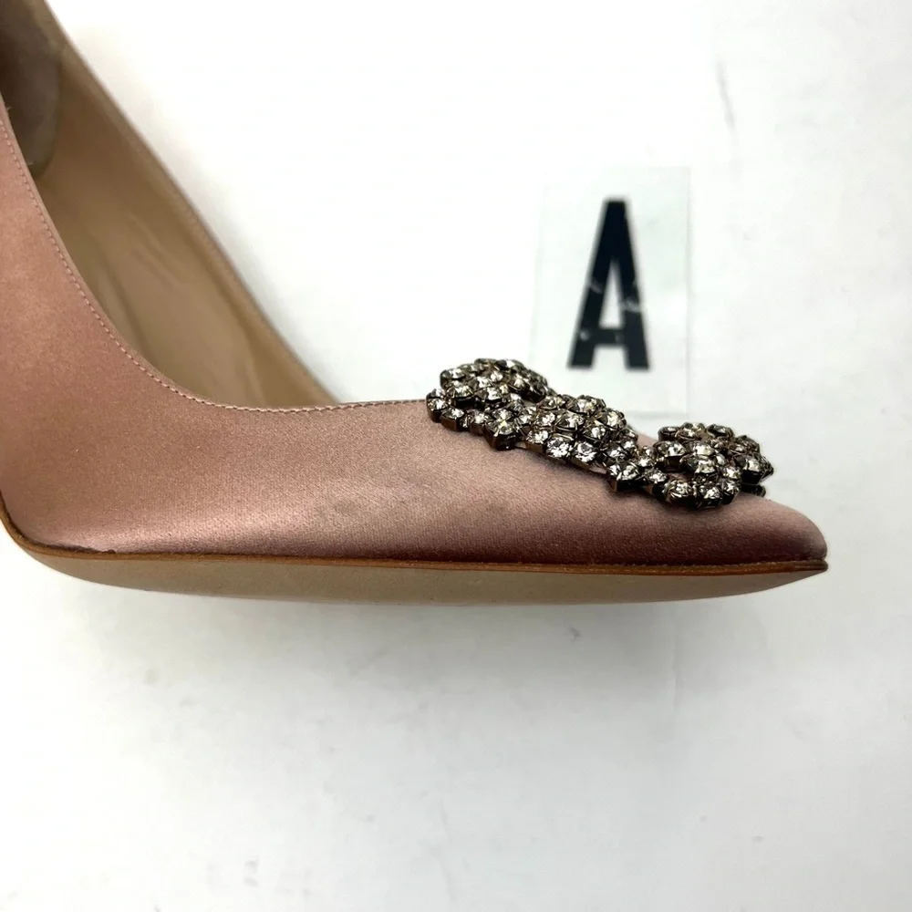 MANOLO BLAHNIK Hangisi Pump sz 6 - Picture 14 of 15